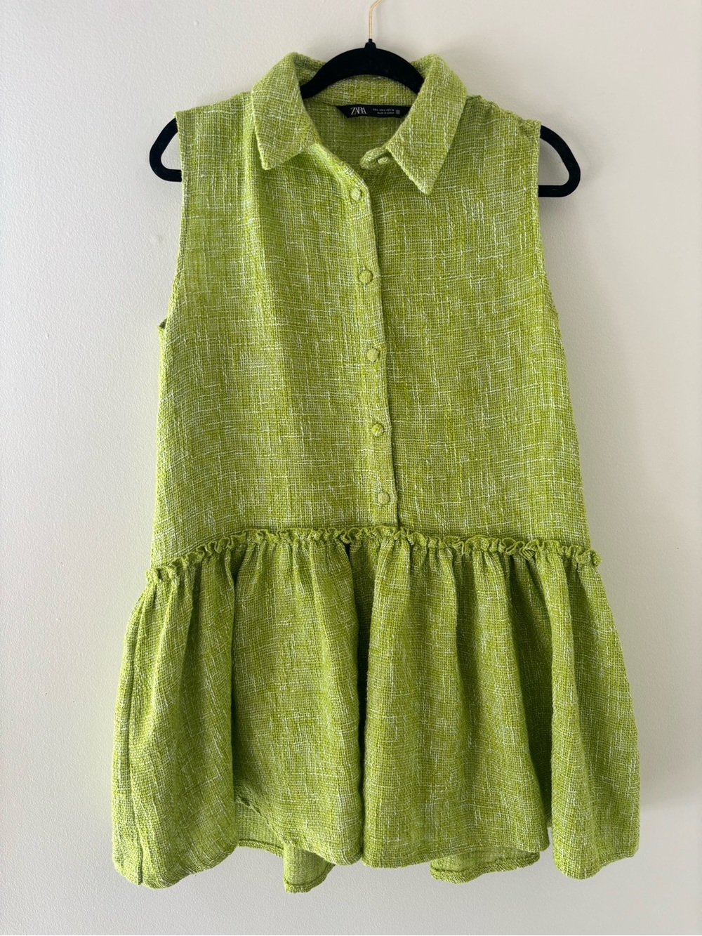 ZARA Bright Lime Green Sleeveless Button-Front Dress Top